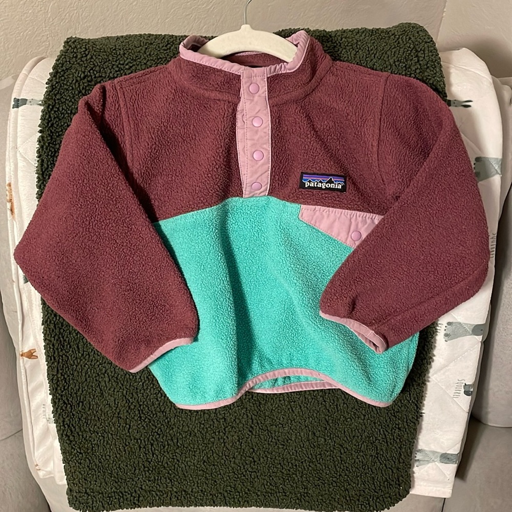 PATAGONIA toddler girls synchilla 3/4 button pullover